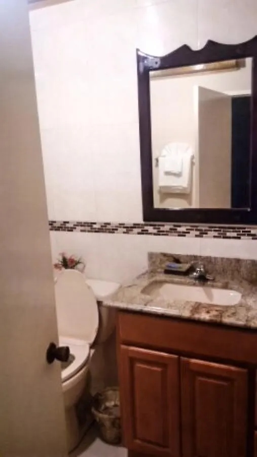 Guest house Villa Nakia & Nadia Wing Ocho Rios