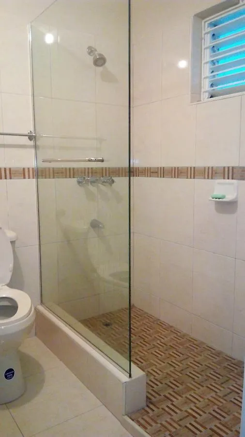 Guest house Villa Nakia & Nadia Wing Ocho Rios